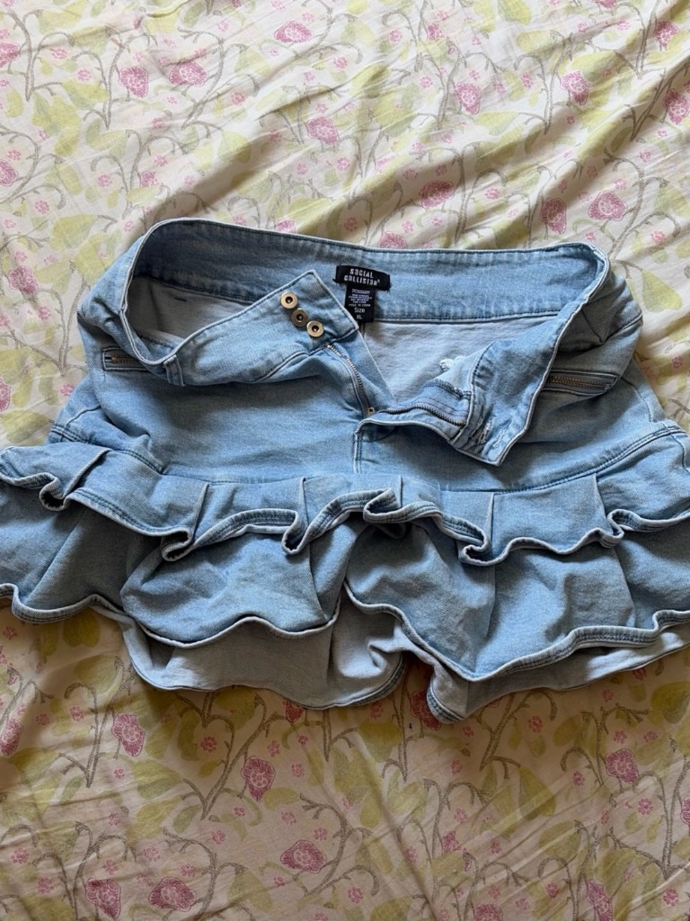 Hot Topic Light Blue Ruffle Denim Mini Skirt